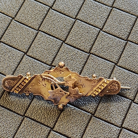 Antique Victorion 9k gold brooch or pin - Picture 3 of 9